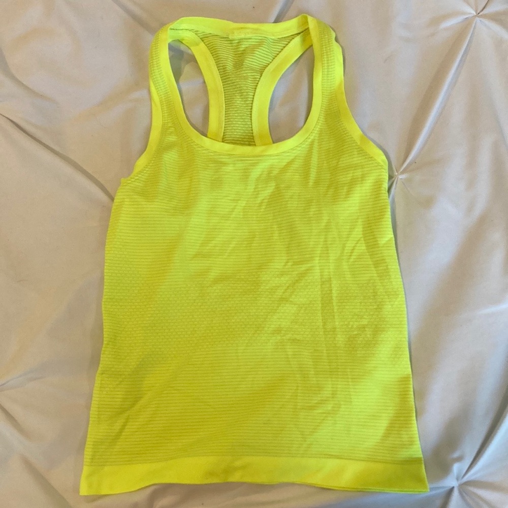 LULULEMON Swiftly Tech Tank Top Race Length